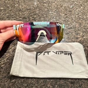 The Gobby Pit Viper (wide)